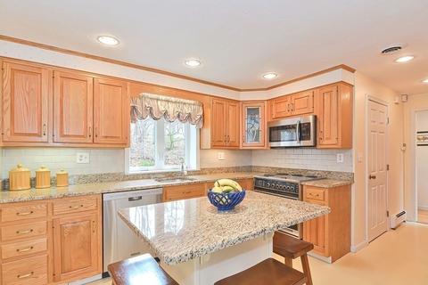 4 Trayer Rd, Canton, MA 02021 photo 7