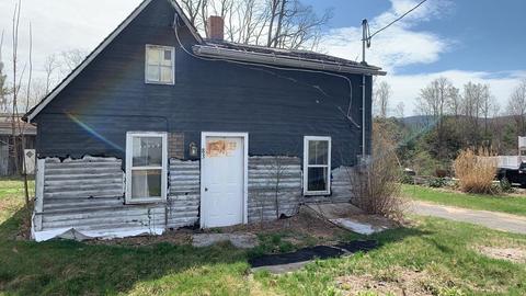 83 Eagle St, Ware, MA 01082 photo 5