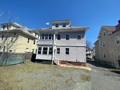 30 Lester St, Springfield, MA 01108 photo 2