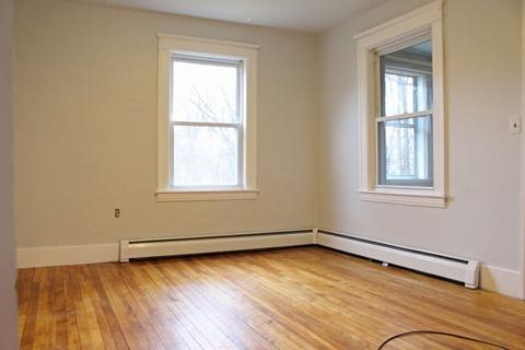 42 Upton St, Cherry Valley, MA 01611 photo 11