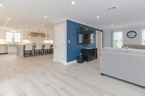 76 Broad St, Plainville, MA 02762 photo 13