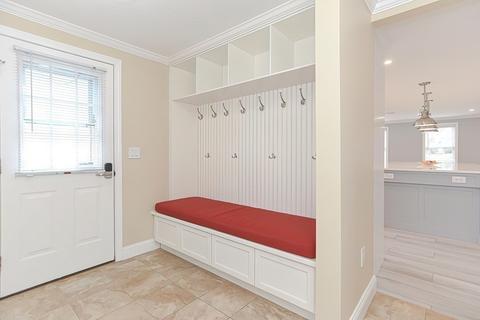 76 Broad St, Plainville, MA 02762 photo 27