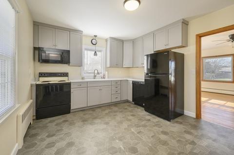 18 Everett Rd, Bourne, MA 02532 photo 11