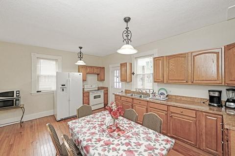 795 Sumner Ave, Springfield, MA 01108 photo 4