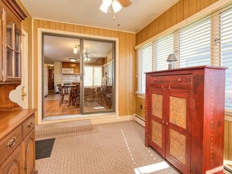 16 Kosmas St, Webster, MA 01570 photo 4