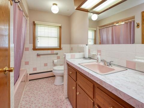 16 Kosmas St, Webster, MA 01570 photo 21