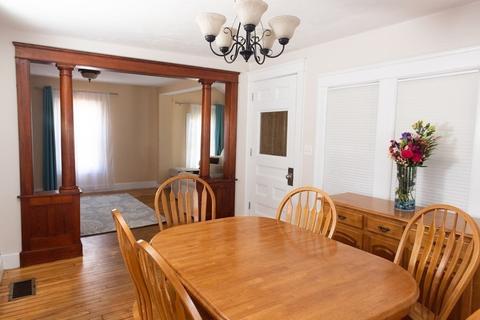 19 Benson St, Worcester, MA 01604 photo 9