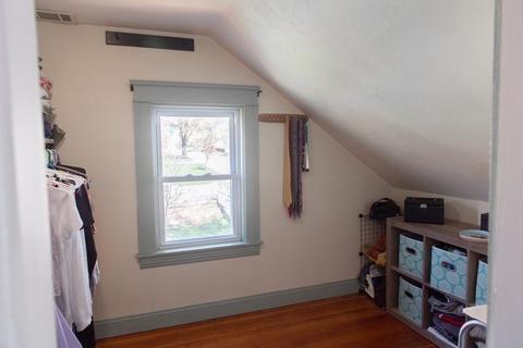 19 Benson St, Worcester, MA 01604 photo 24