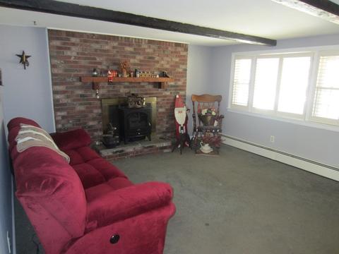 59 Hathaway St, Wareham, MA 02571 photo 9