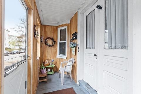3 Lund St, Worcester, MA 01607 photo 5