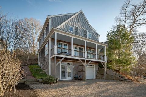 2 Sakonnet Dr, Mashpee, MA 02649 photo 2