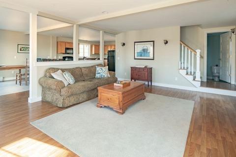2 Sakonnet Dr, Mashpee, MA 02649 photo 11