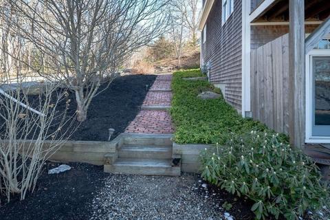 2 Sakonnet Dr, Mashpee, MA 02649 photo 24