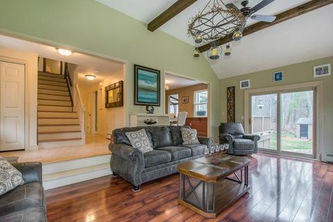 38 Oak Dr, Upton, MA 01568 photo 7