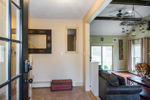 38 Oak Dr, Upton, MA 01568 photo 6
