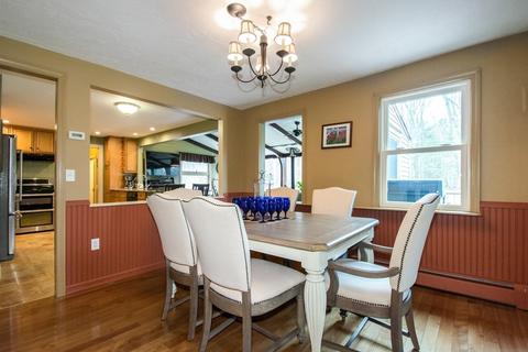 38 Oak Dr, Upton, MA 01568 photo 13