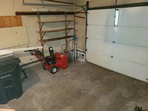 228 Hermitage Dr, Springfield, MA 01129 photo 20