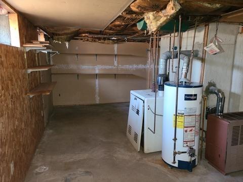 228 Hermitage Dr, Springfield, MA 01129 photo 16