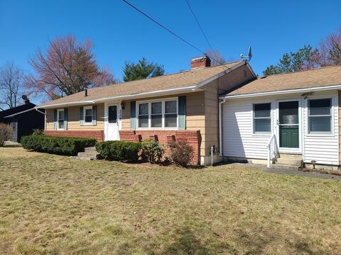 228 Hermitage Dr, Springfield, MA 01129 photo 2