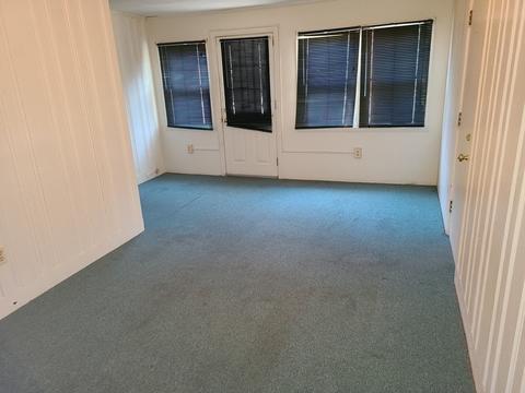 228 Hermitage Dr, Springfield, MA 01129 photo 15