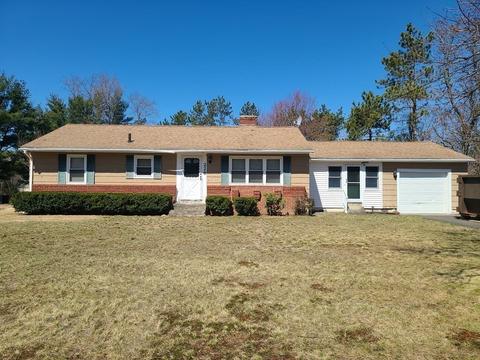 228 Hermitage Dr, Springfield, MA 01129 photo 1