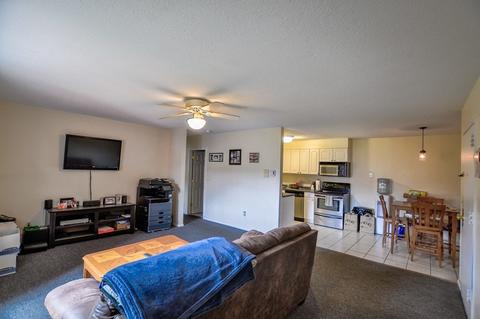 11 Dailey St #E, Attleboro, MA 02703 photo 4