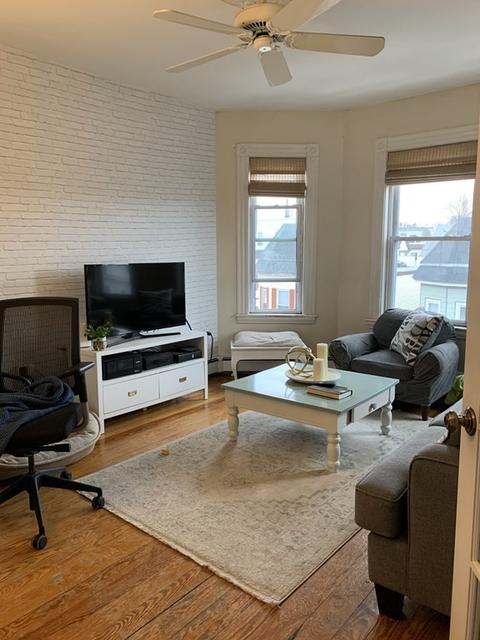 697 E 7th St, Boston, MA 02127 photo 21