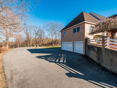 29 Mohawk St, Danvers, MA 01923 photo 7