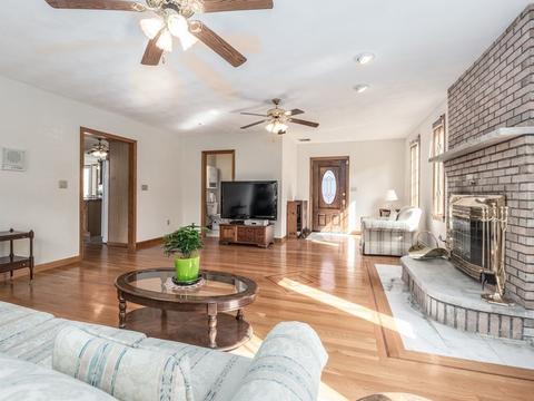 29 Mohawk St, Danvers, MA 01923 photo 22