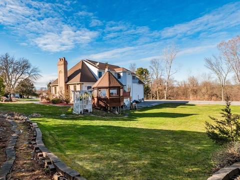 29 Mohawk St, Danvers, MA 01923 photo 5