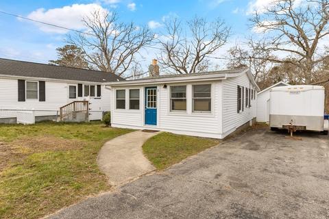 5 Columbia St, Wareham, MA 02571 photo 6