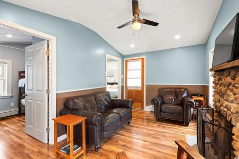 5 Columbia St, Wareham, MA 02571 photo 11
