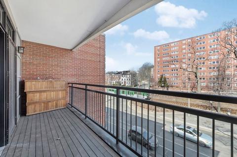 1601 Beacon #301, Brookline, MA 02446 photo 16