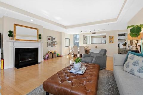 1601 Beacon #301, Brookline, MA 02446 photo 3