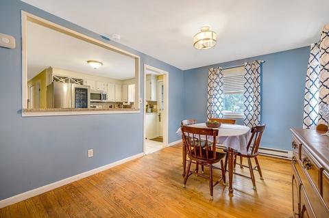 96 Acushnet Ave, Worcester, MA 01606 photo 6