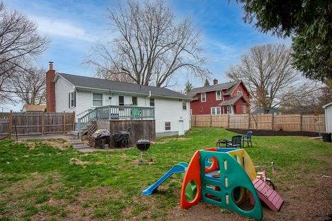 96 Acushnet Ave, Worcester, MA 01606 photo 29