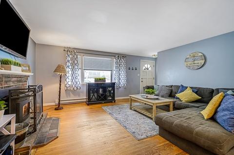 96 Acushnet Ave, Worcester, MA 01606 photo 3