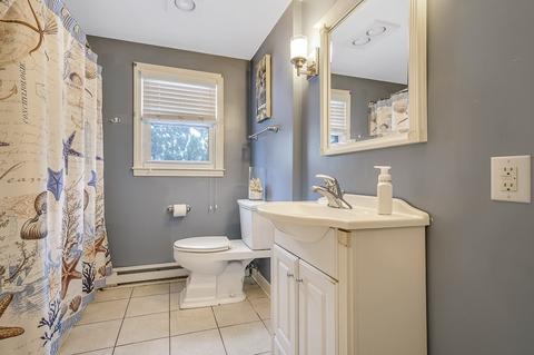 96 Acushnet Ave, Worcester, MA 01606 photo 11