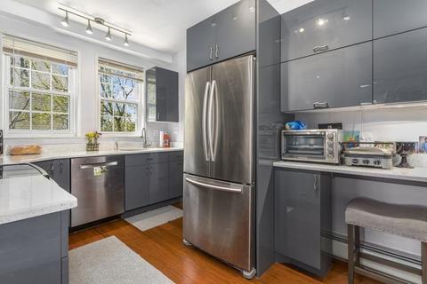 190 Linden St, Everett, MA 02149 photo 3