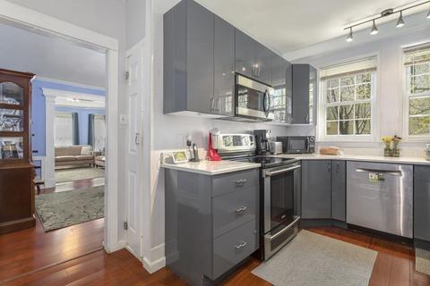 190 Linden St, Everett, MA 02149 photo 2