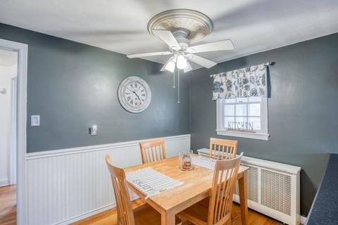 61 Old Brook Rd, Springfield, MA 01118 photo 8