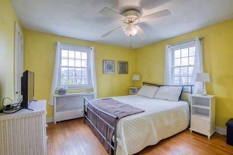 61 Old Brook Rd, Springfield, MA 01118 photo 20