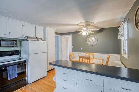 61 Old Brook Rd, Springfield, MA 01118 photo 12