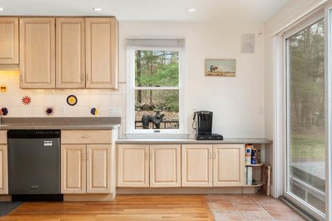 27 Bailey Ln, Georgetown, MA 01833 photo 6