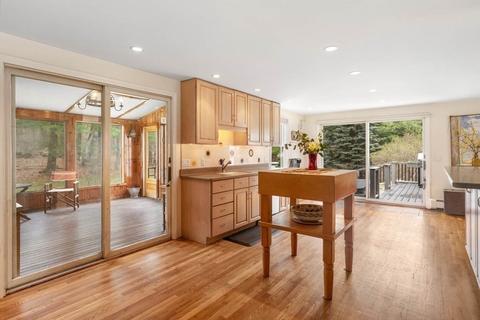 27 Bailey Ln, Georgetown, MA 01833 photo 9