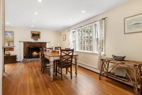 27 Bailey Ln, Georgetown, MA 01833 photo 2