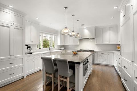173 Laurel Rd, Brookline, MA 02467 photo 7