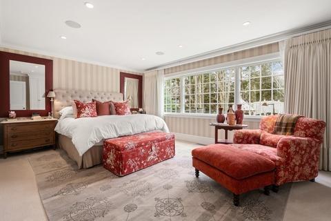 173 Laurel Rd, Brookline, MA 02467 photo 11