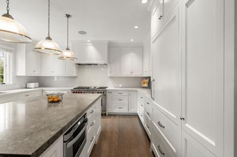 173 Laurel Rd, Brookline, MA 02467 photo 9
