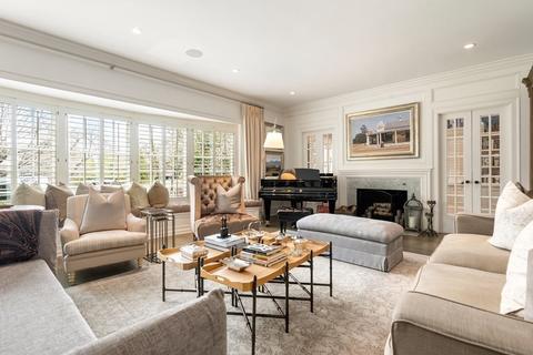 173 Laurel Rd, Brookline, MA 02467 photo 4